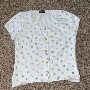 white flower crop top